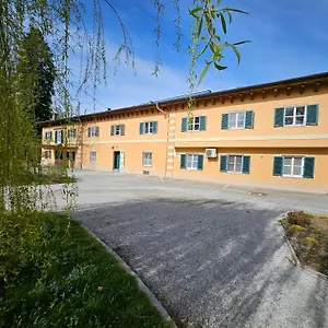 White Flat-königlich&brandneu Inkl. Parkplatz Apartment