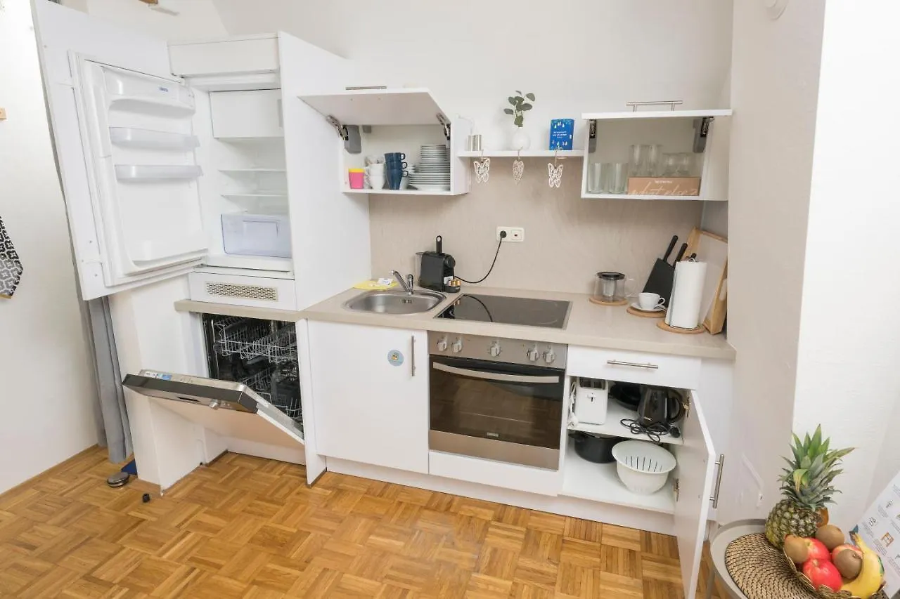 Zum Grazer Uhrturm Apartment